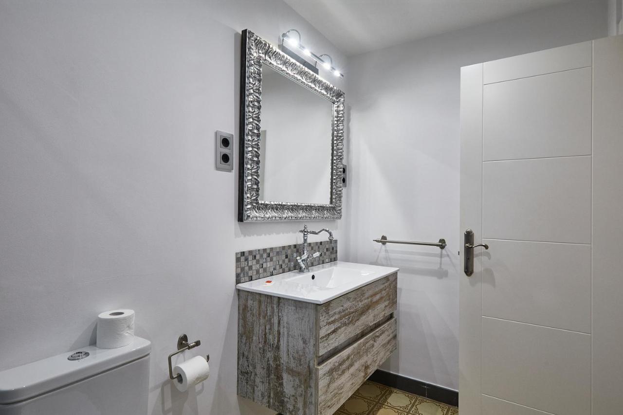 Bbarcelona Duplex Poble Sec Apartment Екстериор снимка